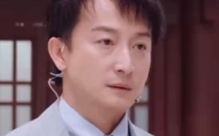 方力申否认太太怀孕传闻 称一切随缘