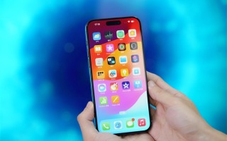 关税压制下！库克：苹果暂时不考虑对iPhone等涨价 快囤货了