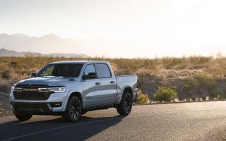 Ram 1500 REV纯电动皮卡发布时间推迟至2026年