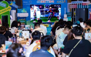 万名球迷严选看球神器！ 海信E8Q Pro燃爆国家德比观赛之夜