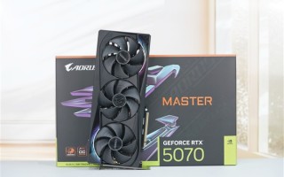 自带炫酷色彩！技嘉RTX 5070 MASTER显卡图赏