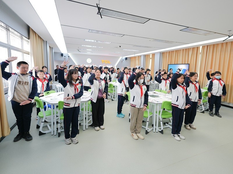 开课啦 |“TCL智慧教室”项目点开展四校跨学科融合联动课堂-第5张图片-芙蓉之城