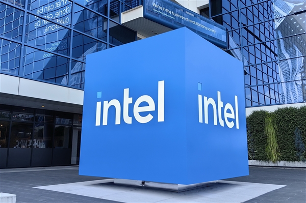 Intel：绝不会放弃晶圆代工业务 即便拆分也要保持控制权！-第1张图片-芙蓉之城