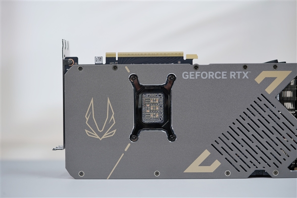 几何秩序美！索泰RTX 5080 16GB SOLID OC显卡图赏-第11张图片-芙蓉之城