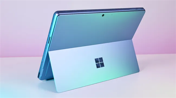 直接与iPad Pro竞争！微软正开发小尺寸Surface Pro：搭载骁龙X-第1张图片-芙蓉之城