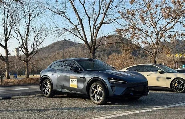 小米、特斯拉2025新车规划 7款新车 YU7/ModelY只是开胃菜-第3张图片-芙蓉之城