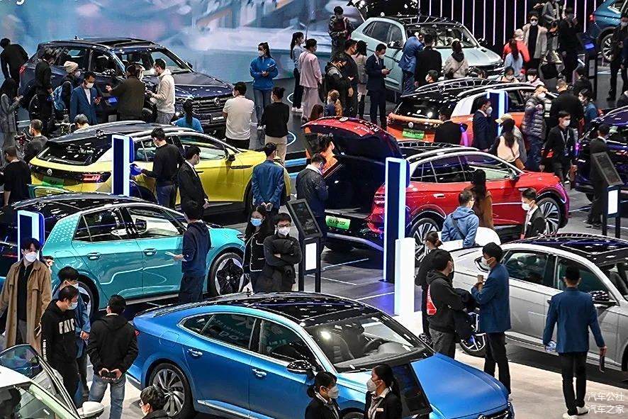 “大力出奇迹”，2025年继续？丨救赎2024-第1张图片-芙蓉之城