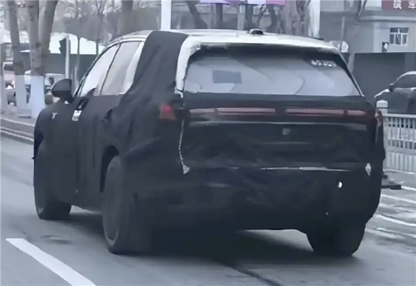 乐道中大型SUV L80路试谍照曝光：预计三季度交付-第2张图片-芙蓉之城