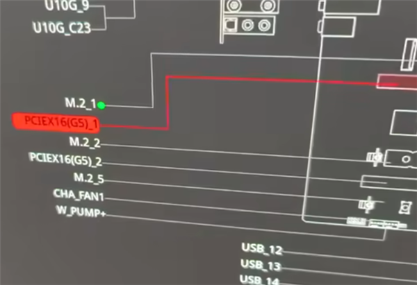 2.5万元买的RTX 5090D升级驱动后变砖！GPU核心可能烧了-第4张图片-芙蓉之城