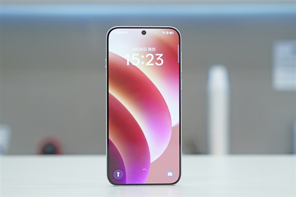 2025年第一款双潜望旗舰！OPPO Find X8 Ultra 3月登场-第1张图片-芙蓉之城