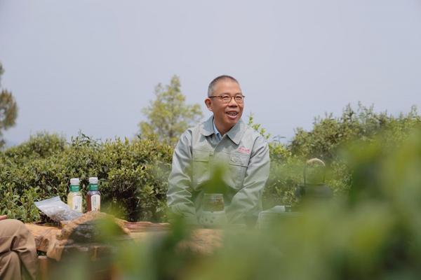 钟睒睒三度央视“对话”：关于人、土地与时间-第3张图片-芙蓉之城