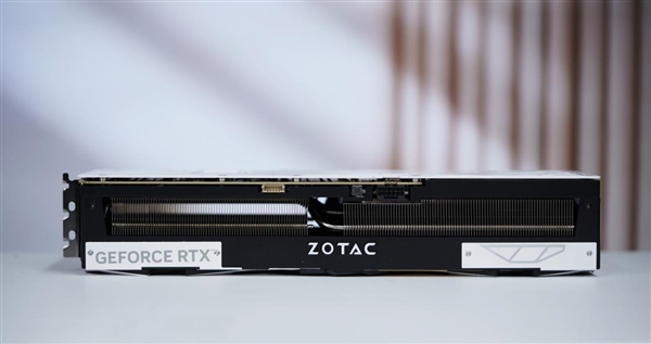 元气美少女天启姬降临！索泰RTX 5070 Ti 16GB天启OC图赏-第11张图片-芙蓉之城