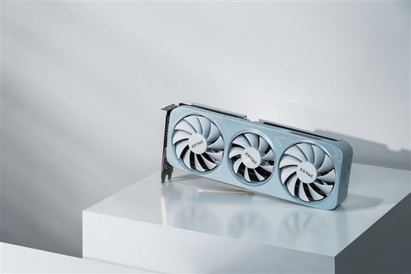 国风美学 显卡白月光 索泰RTX 5060 Ti 月白 OC显卡上市！-第3张图片-芙蓉之城