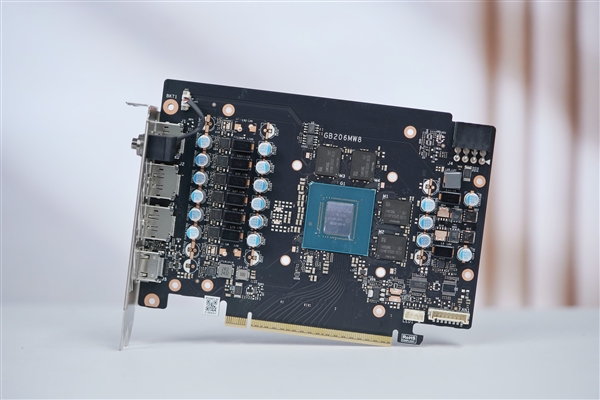 七彩虹iGame RTX 5060 Ti Ultra W DUO 16GB OC显卡图赏-第16张图片-芙蓉之城