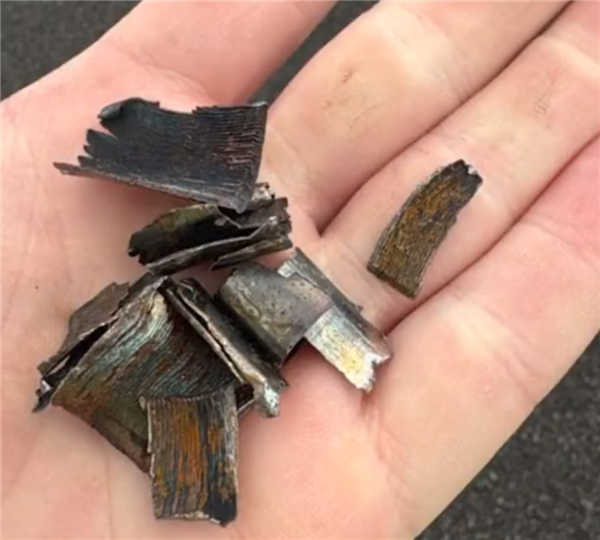 澳大利亚最繁忙高速公路上数百辆车轮胎被扎：致交通瘫痪-第2张图片-芙蓉之城